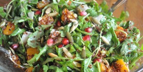Harvest Salad with Arugula, Roasted Butternut Squash and Quinoa