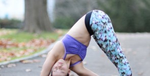 6 Poses to Reduce Bloating