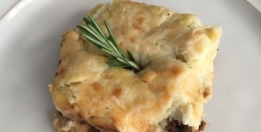 Vegetarian Shepherd’s Pie (and a lucky Whole Foods giveaway!)
